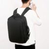Mochila de Viagem Impermeável Expansível Preta nas costas